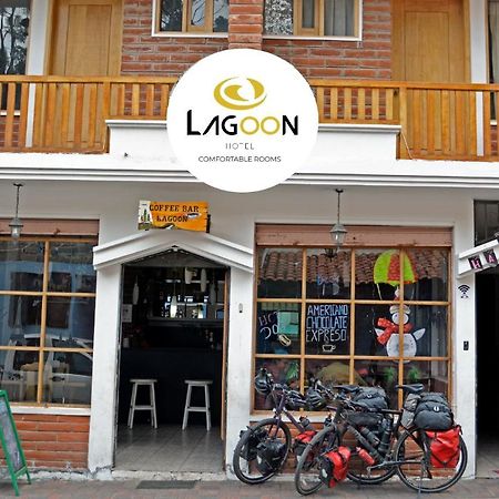 Lagoon Hotel Chugchilan Екстер'єр фото