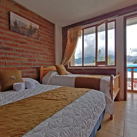 Lagoon Hotel Chugchilan Екстер'єр фото