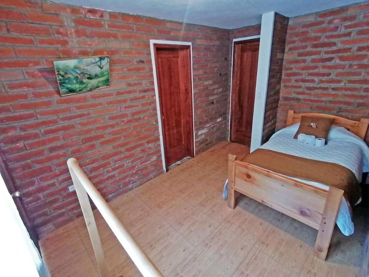 Lagoon Hotel Chugchilan Екстер'єр фото