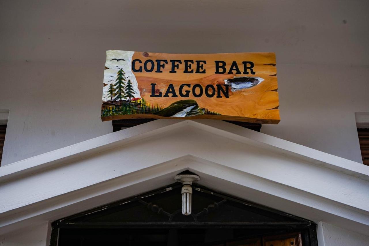 Lagoon Hotel Chugchilan Екстер'єр фото